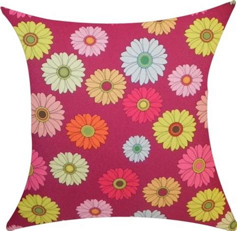 Canvas Cushion in Multicolor .